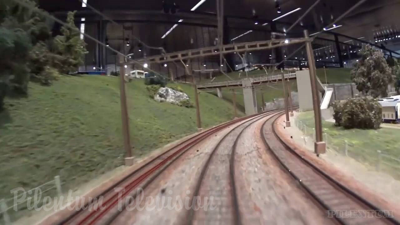 Model Railway Layout with Cab Ride of Beautiful Swiss Trains in HO scale