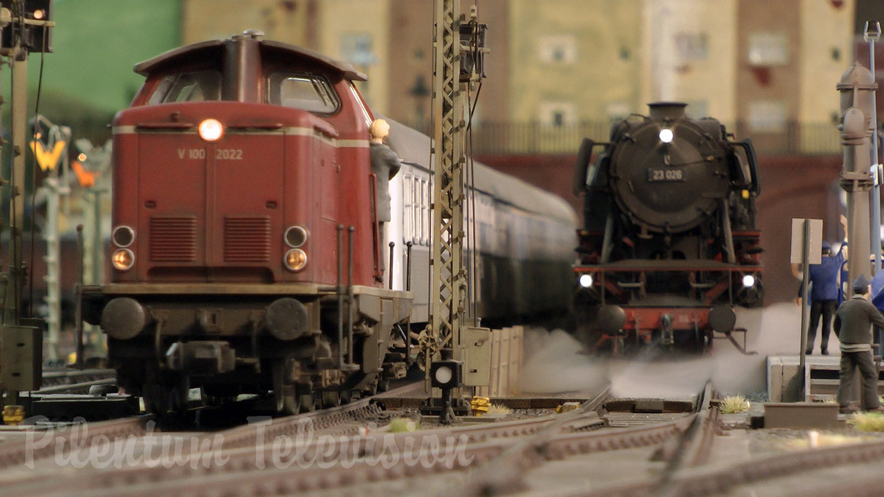 Steam locomotives on an amazing model railroad layout in scale 1/32