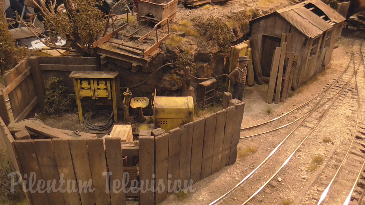 The Yellow Ridge Uranium Mine - Minimum Gauge Micro Layout by Nick Wright