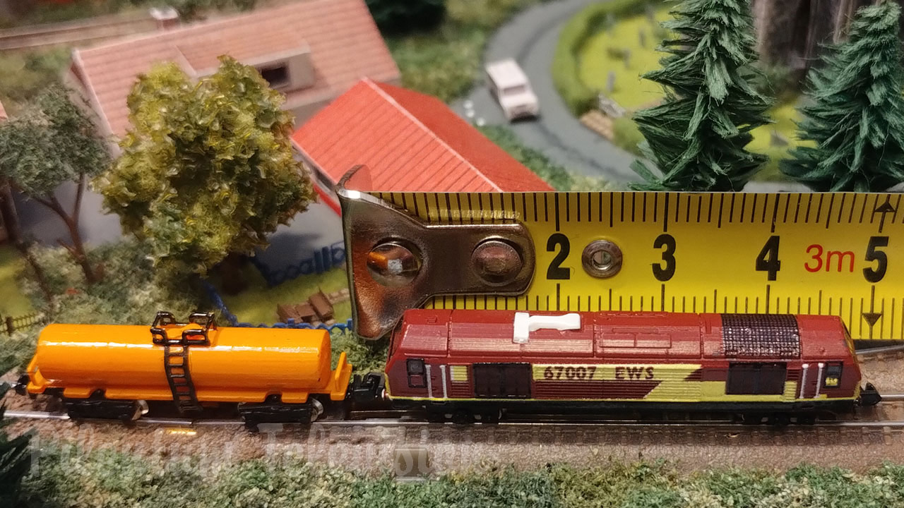 One of the Smallest Model Train Layouts - Micro Model Railroad in T Gauge by Richard Kříž