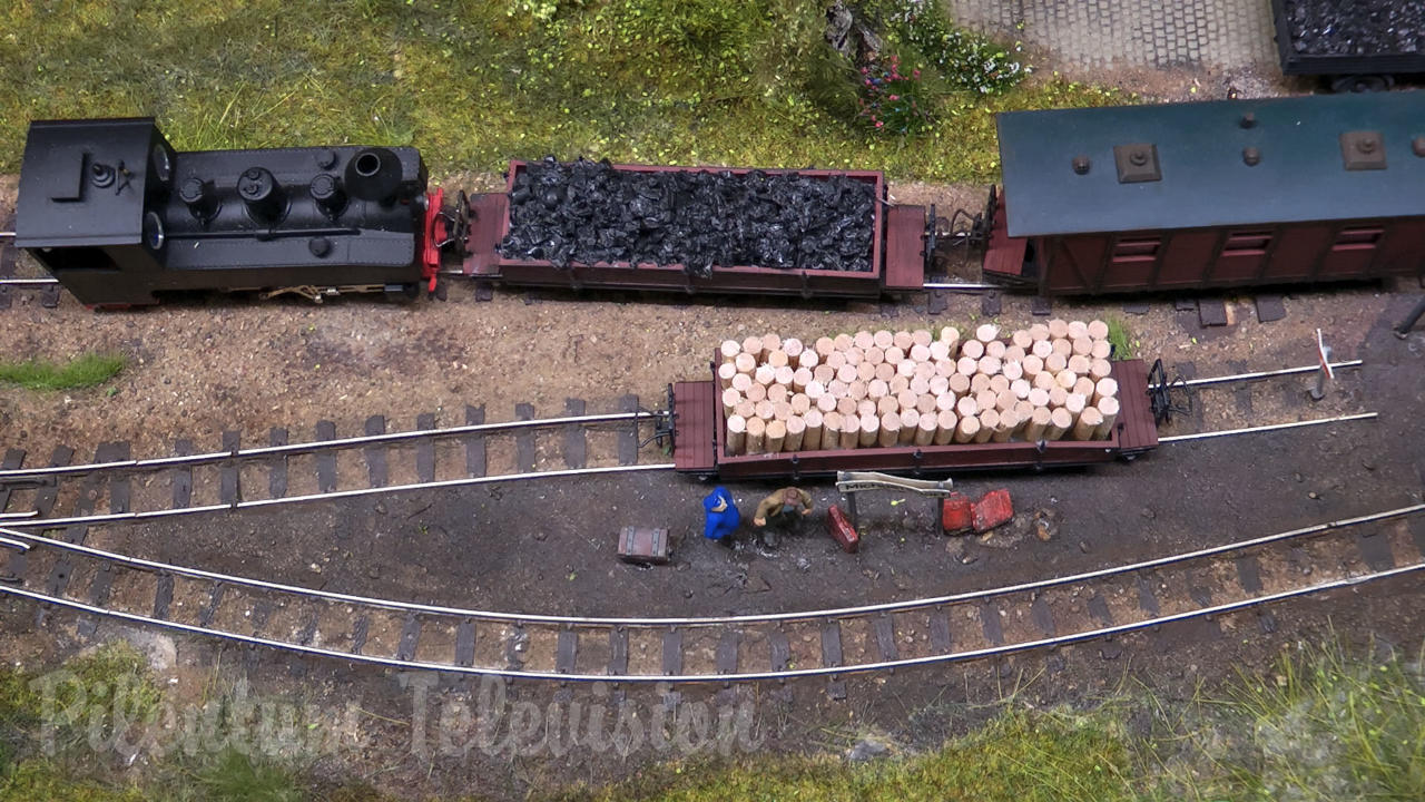 Micro Model Railway and Narrow Gauge Steam Trains in a Stone Quarry in HOn30 Scale