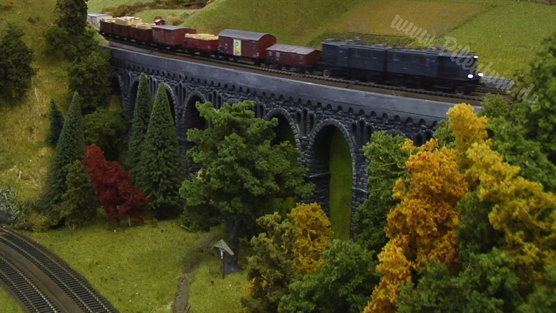 Large Model Railroad Layout with Cab Ride and more than 200 Model Trains in action