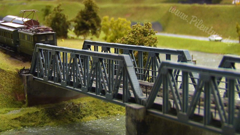 Large Model Railroad Layout with Cab Ride and more than 200 Model Trains in action