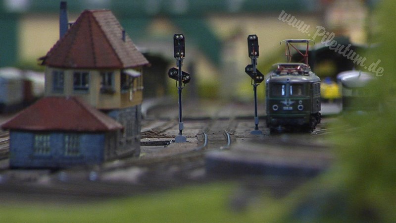 Large Model Railroad Layout with Cab Ride and more than 200 Model Trains in action