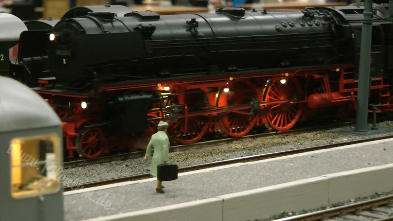 Big Scale Steam locomotive made by Marklin and KM1