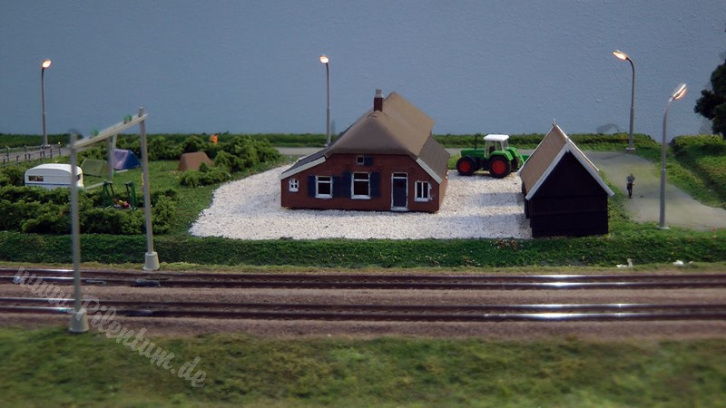 Fantastic model railroad layout in N scale or N gauge from the Netherlands