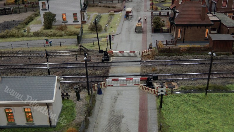 Beautiful Model Train Layout in HO Scale from the Netherlands