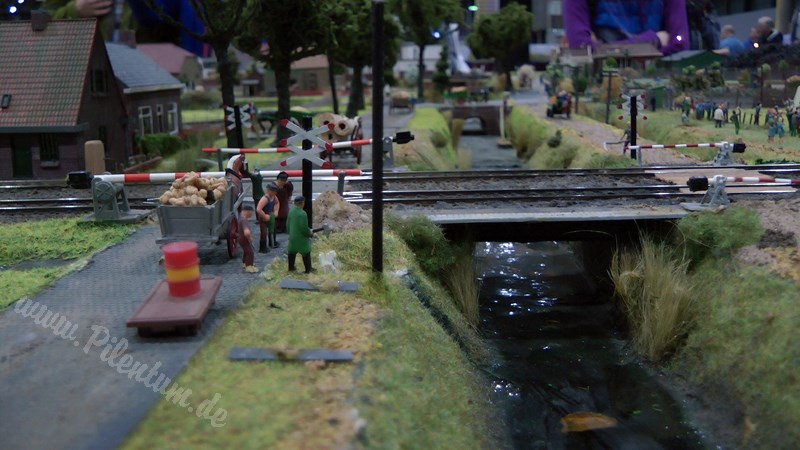 Beautiful Model Train Layout in HO Scale from the Netherlands