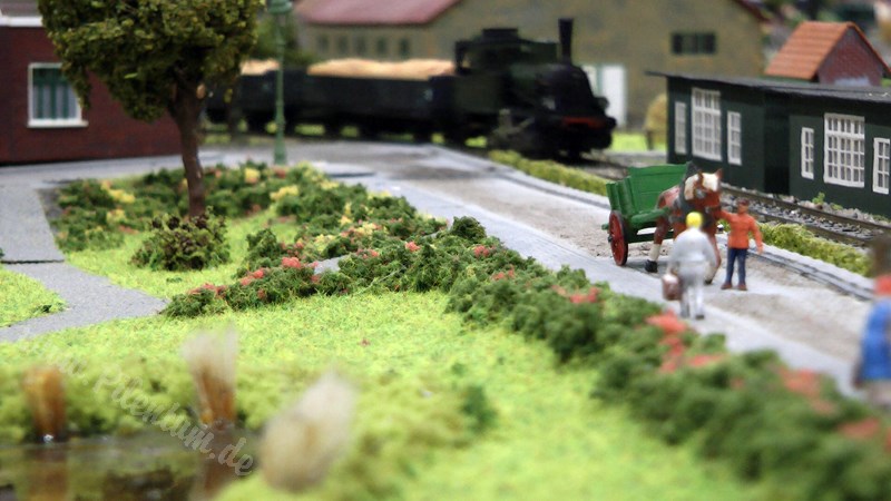 Beautiful Model Train Layout in HO Scale from the Netherlands