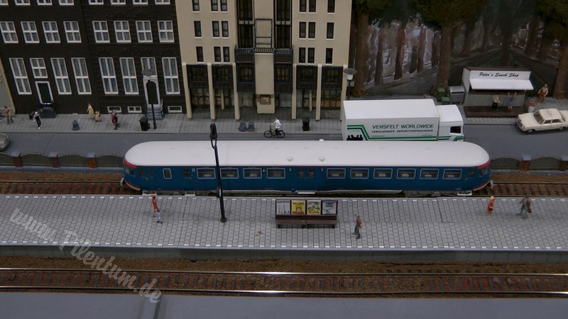 Modular Model Railroad Layout in HO scale made by Dutch Model Railroaders