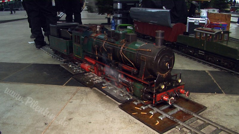 World's largest indoor 5 inch live steam or real steam model railroad meeting