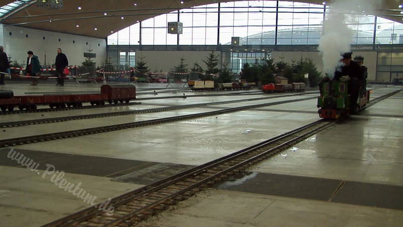 World's largest indoor 5 inch live steam or real steam model railroad meeting