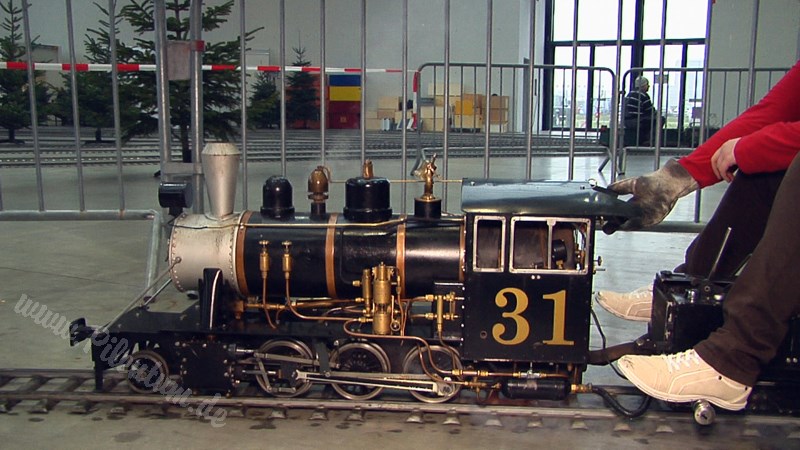 World's largest indoor 5 inch live steam or real steam model railroad meeting