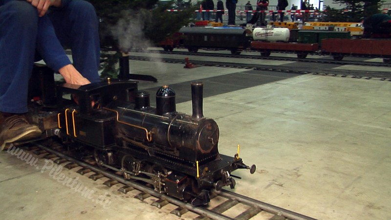 World's largest indoor 5 inch live steam or real steam model railroad meeting