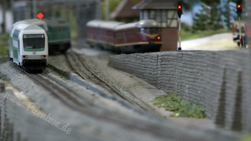 Fantastic HO Layout from a Model Train Club