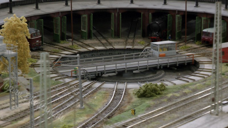 Fantastic HO Layout from a Model Train Club