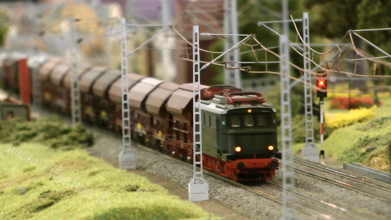 Fantastic HO Layout from a Model Train Club