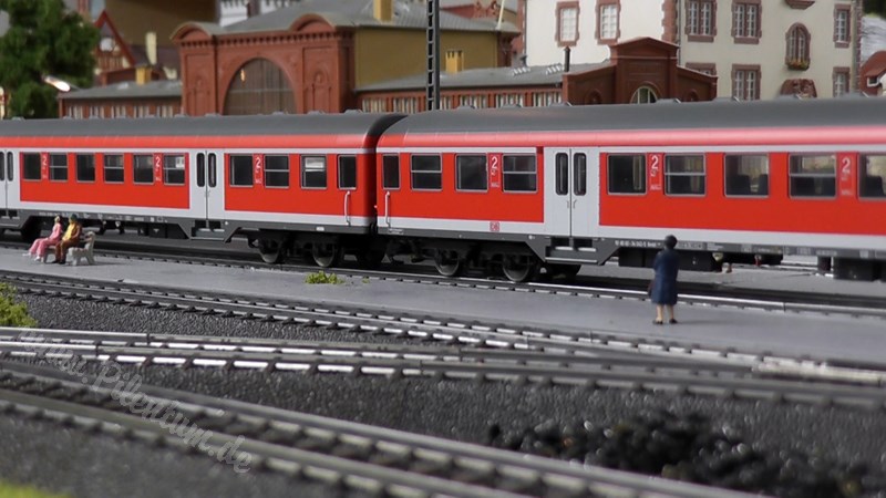 Model Railway 3-wire AC system by Marklin