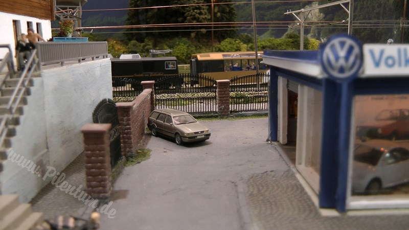 A Dream of Model Train Layout in HOm Scale