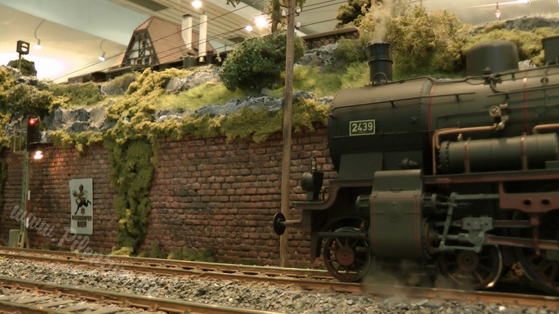 Model Railway Paradise in 1/32 Scale