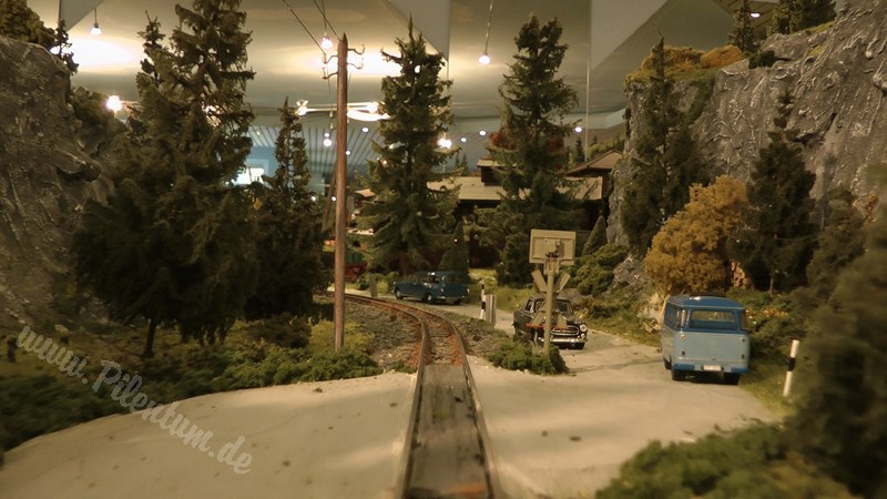 Model Railway Paradise in 1/32 Scale