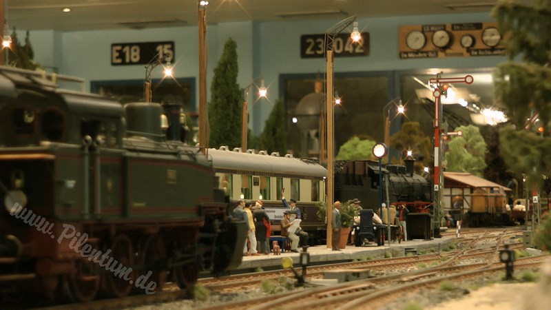 Model Railway Paradise in 1/32 Scale