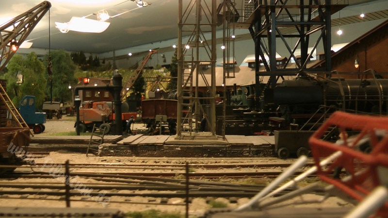 Model Railway Paradise in 1/32 Scale