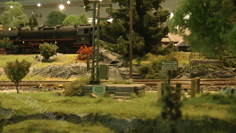 Model Railway Paradise in 1/32 Scale