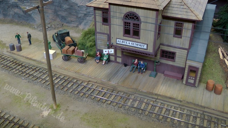 Model Railway Albula & Landwater Railroad in On3 scale