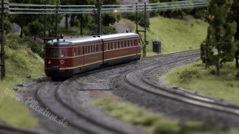 Model Railroad Highly Detailed HO Scale