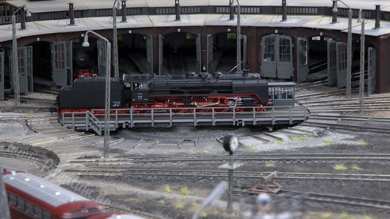 Model Railroad Highly Detailed HO Scale