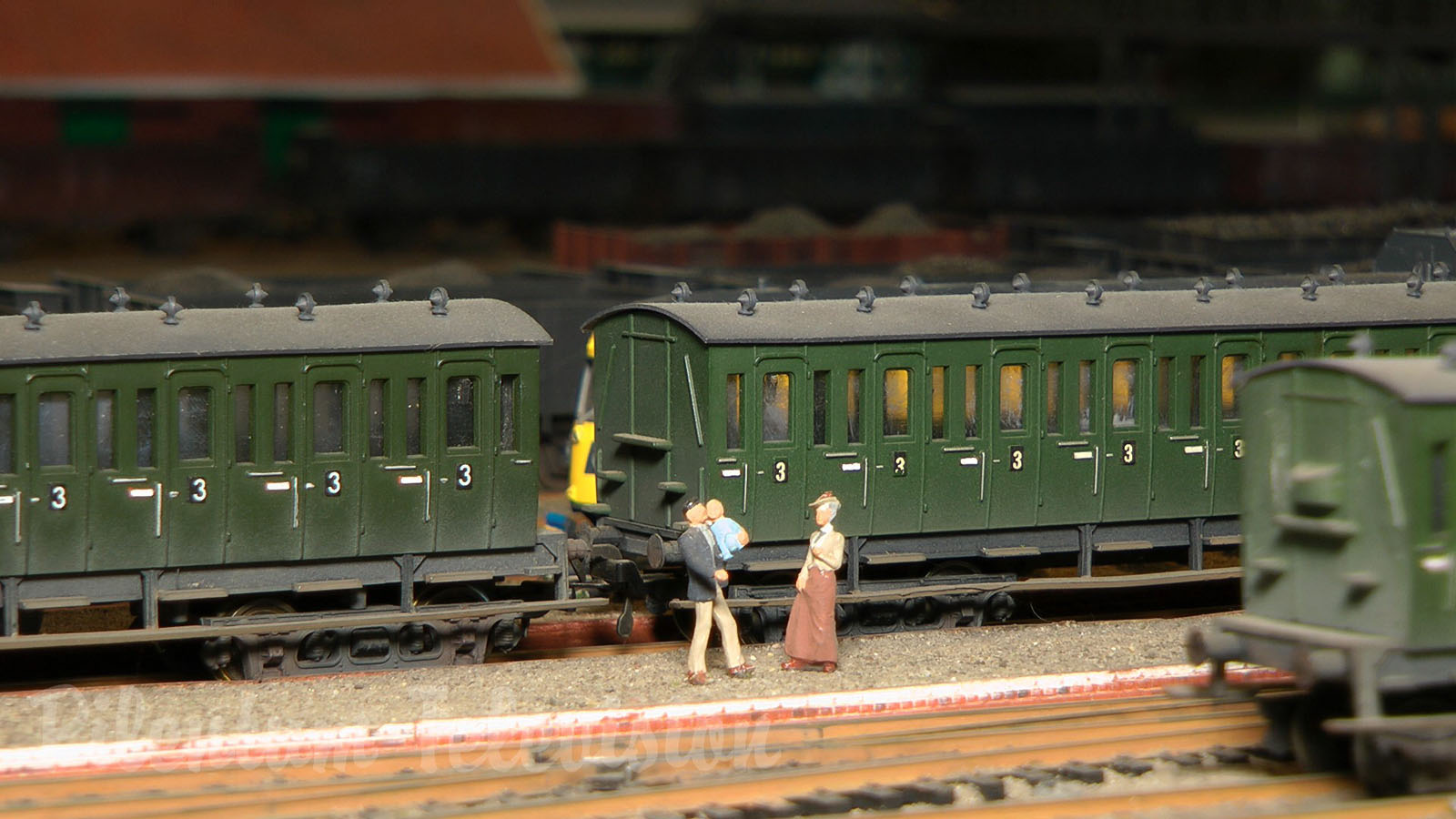 Vintage Model Railway Display of the 1920's and 1930's in HO Scale