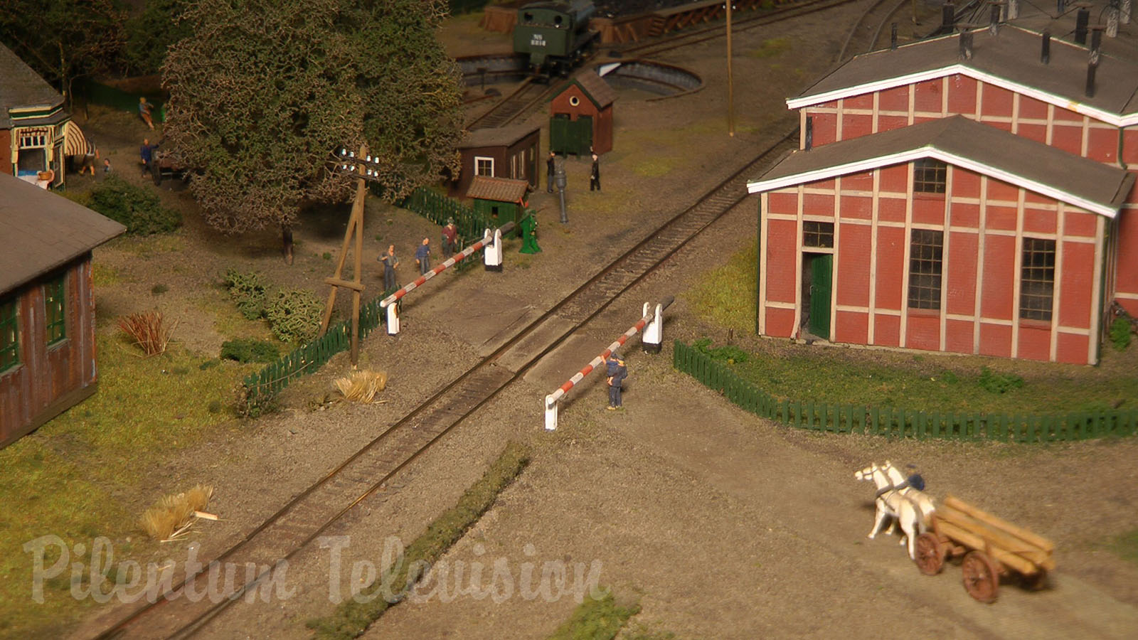 Vintage Model Railway Display of the 1920's and 1930's in HO Scale