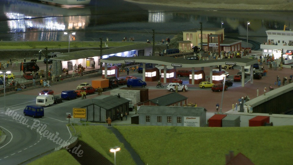 Very Large Model Railroad Exhibit in Northern Germany in HO scale