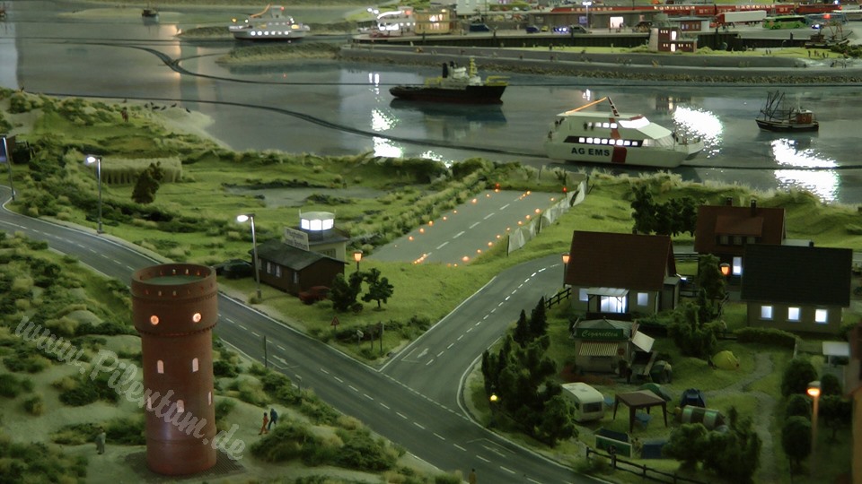 Very Large Model Railroad Exhibit in Northern Germany in HO scale