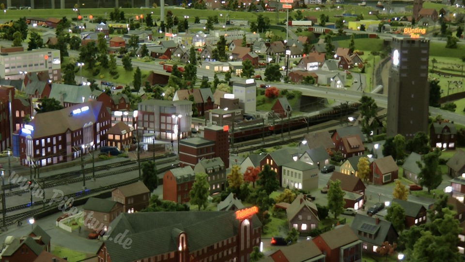 Very Large Model Railroad Exhibit in Northern Germany in HO scale