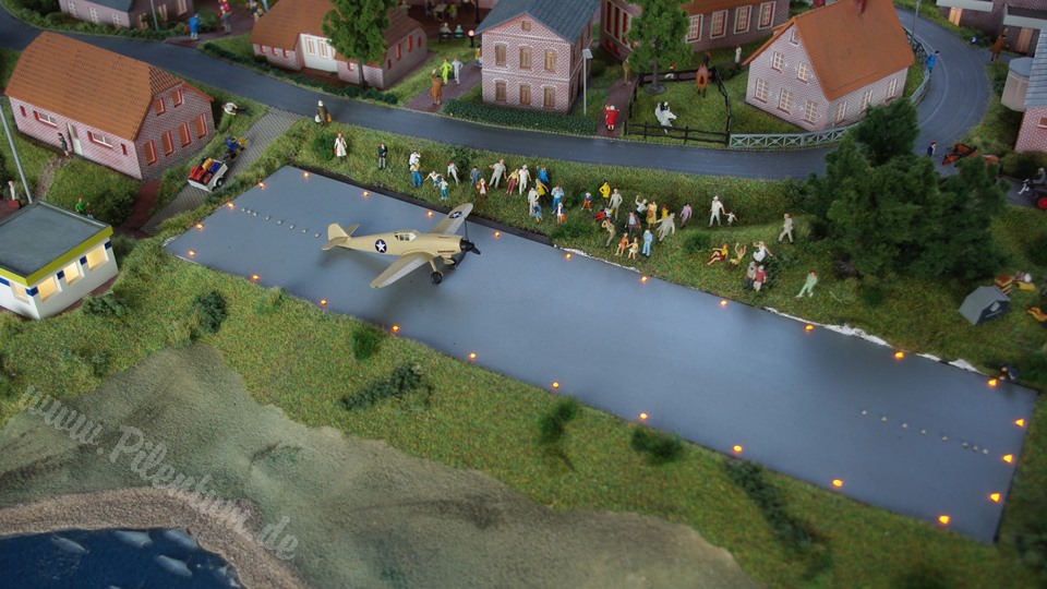 Very Large Model Railroad Exhibit in Northern Germany in HO scale