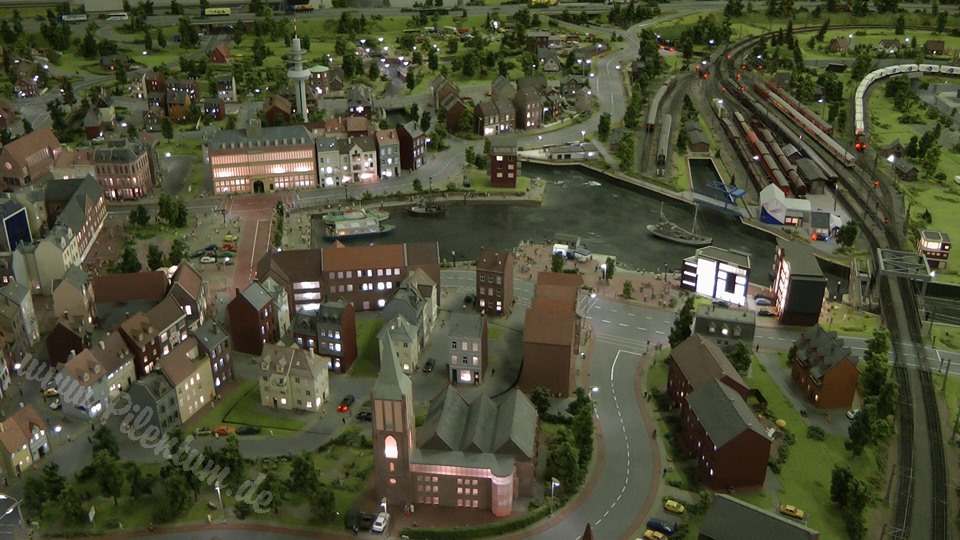 Very Large Model Railroad Exhibit in Northern Germany in HO scale