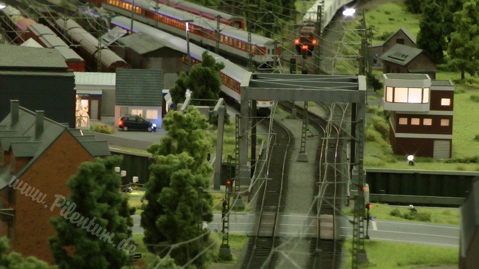 Very Large Model Railroad Exhibit in Northern Germany in HO scale