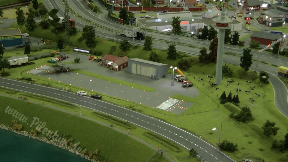 Very Large Model Railroad Exhibit in Northern Germany in HO scale