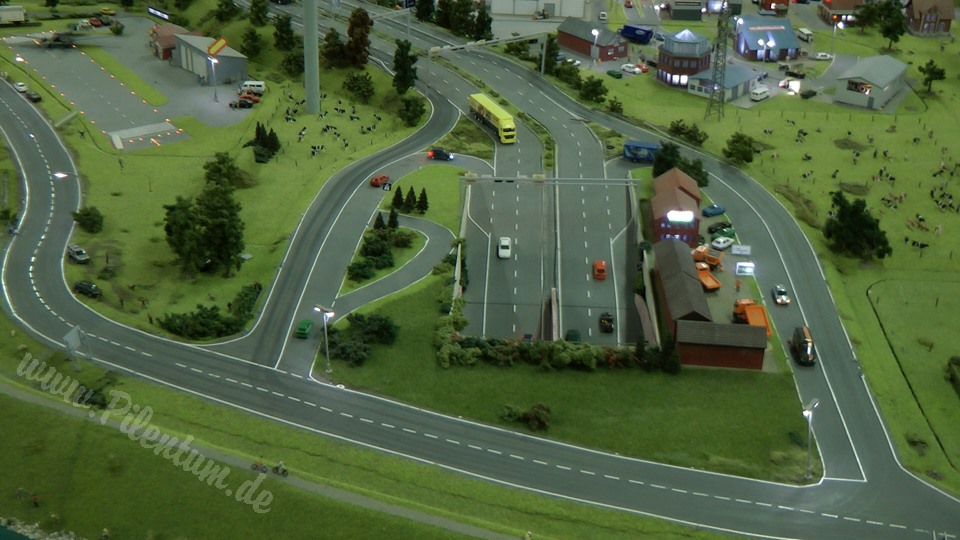 Very Large Model Railroad Exhibit in Northern Germany in HO scale