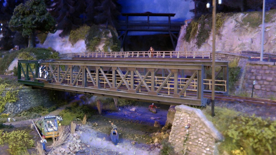 Beautiful Dutch Model Train Layout in HO Gauge with Field Railway