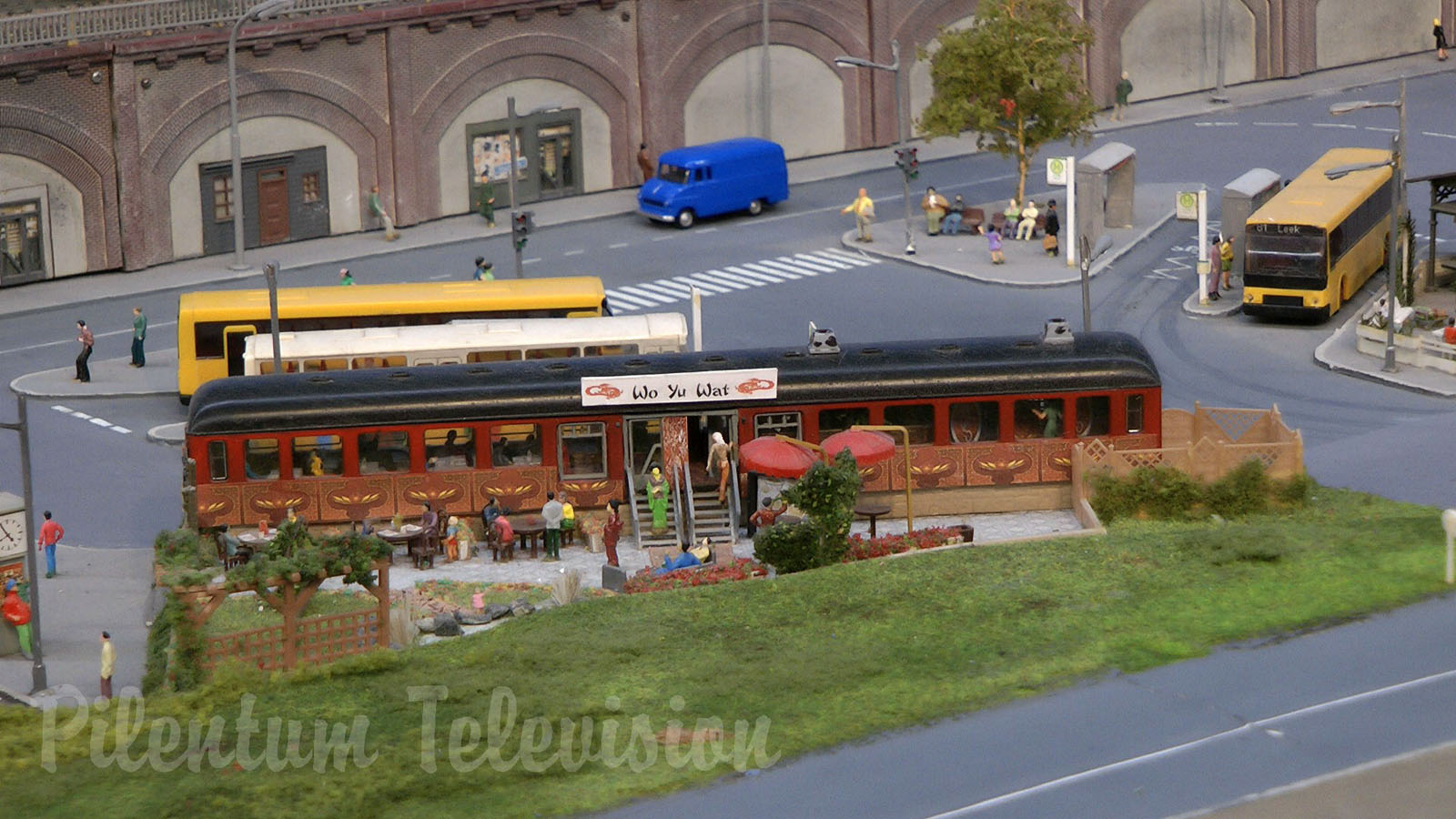 Model Railroad Layout by Modelspoor Group Nienoord with Miniature Cars and more than 100 Trains in HO Scale