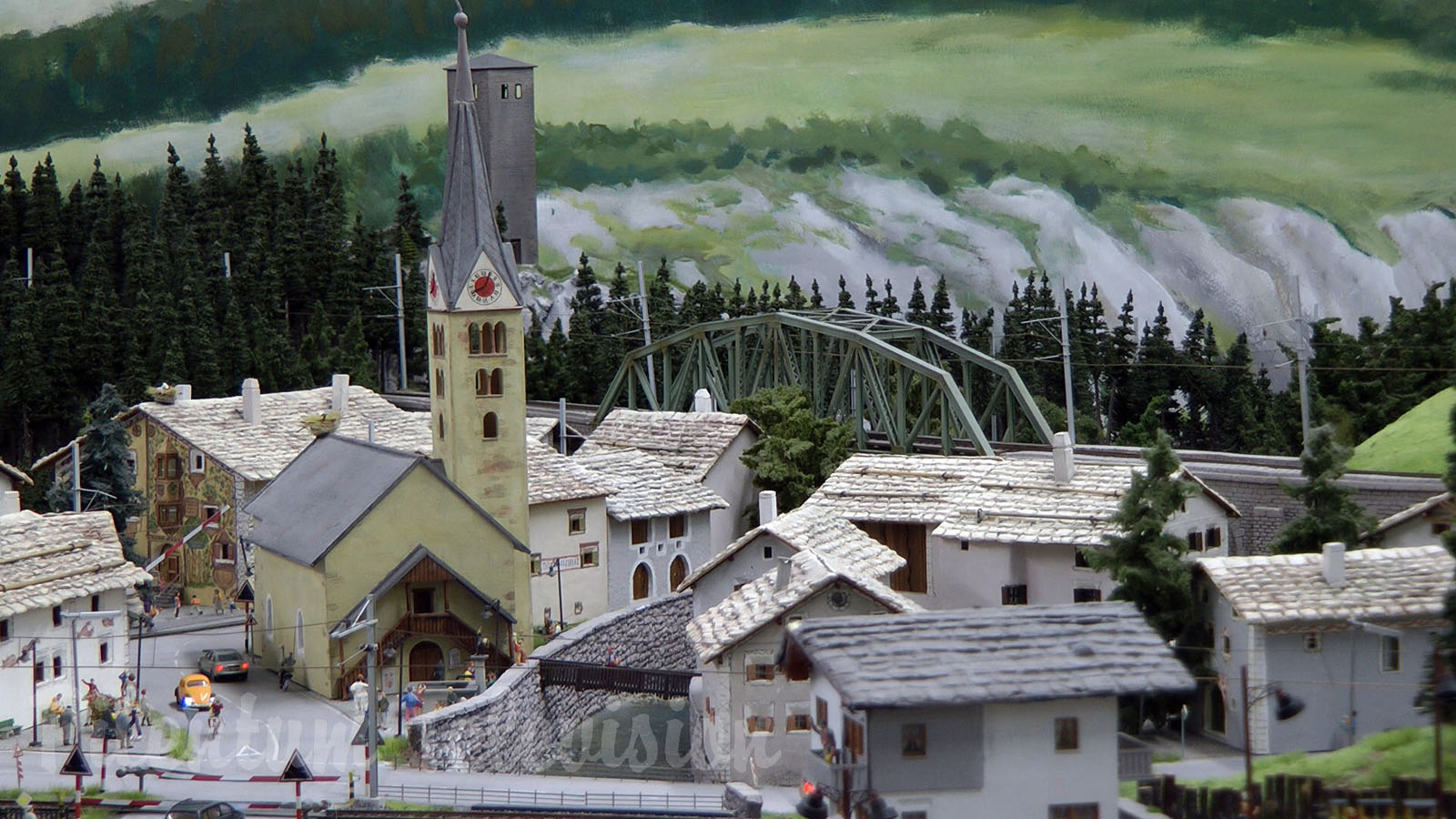 Model Railway in HO scale of Switzerland