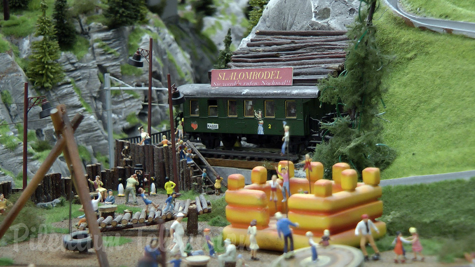 Model Railway in HO scale of Switzerland