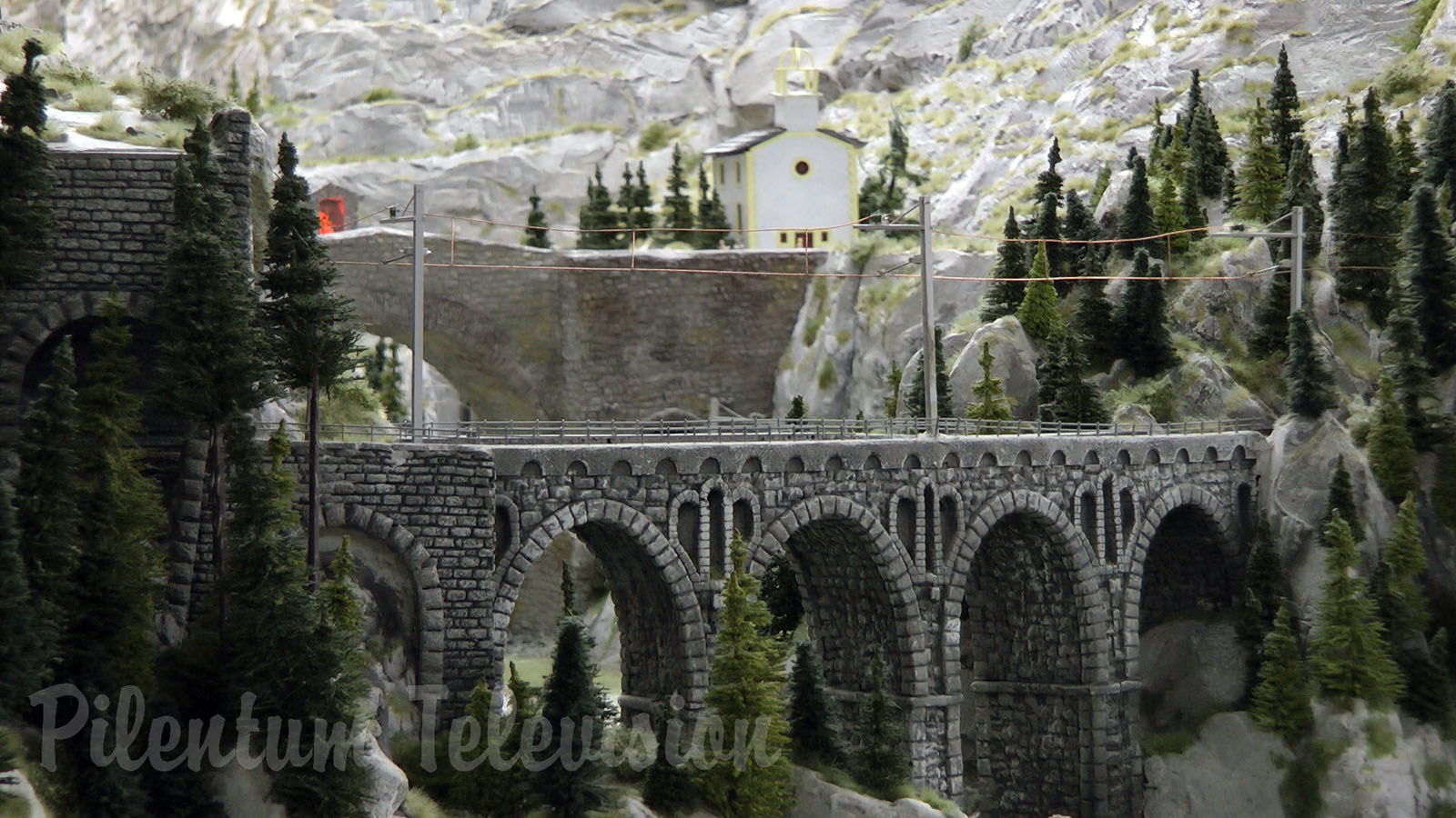 Model Railway in HO scale of Switzerland