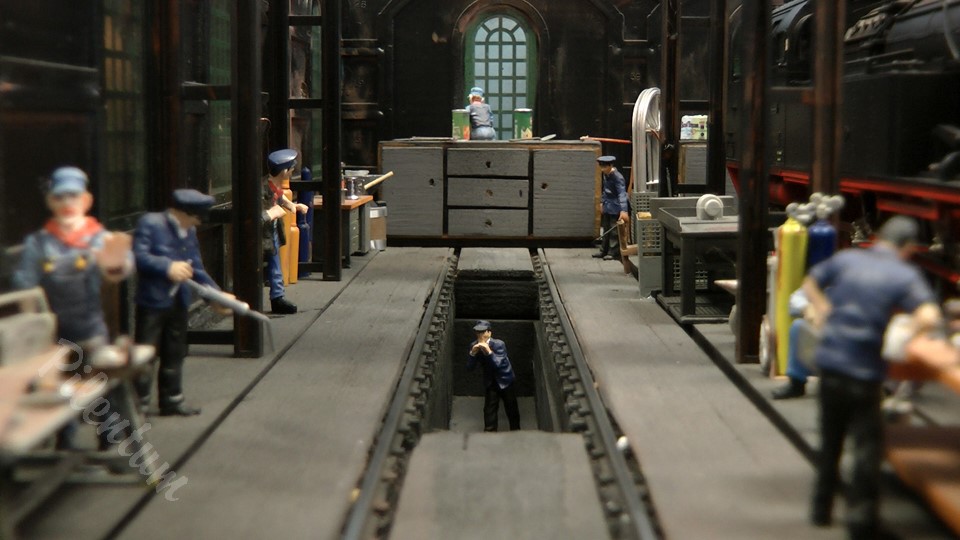 The Litte Railway Depot or Locomotive Depot or Motive Power Depot in 1 Scale