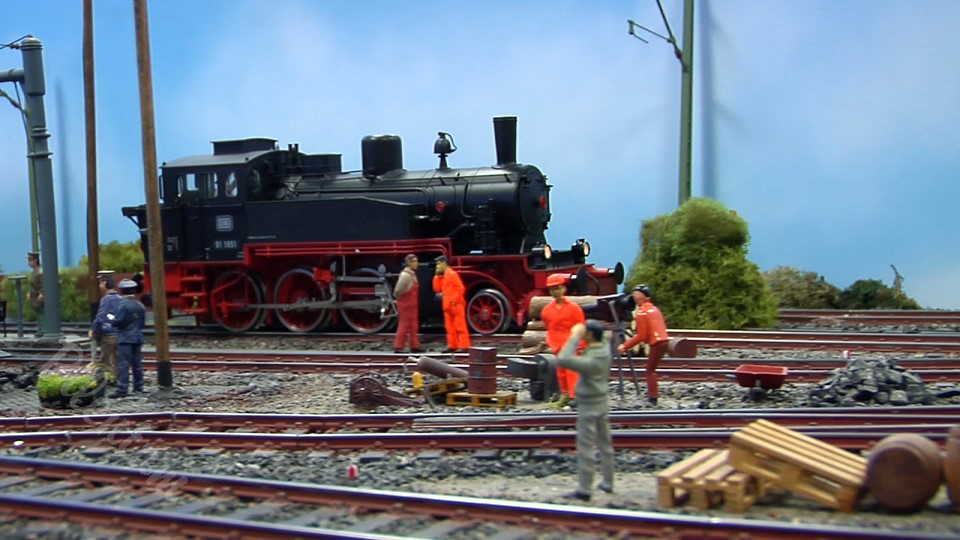 The Litte Railway Depot or Locomotive Depot or Motive Power Depot in 1 Scale