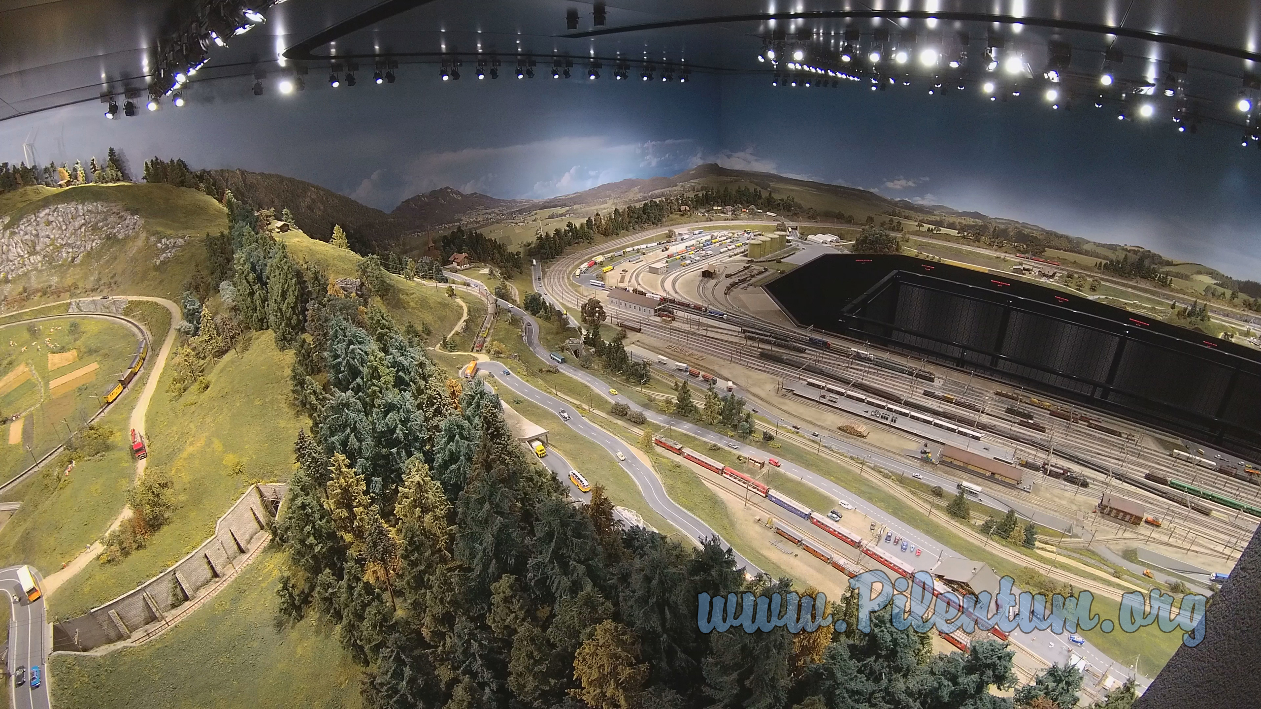 Model Railway Layout with Cab Ride of Beautiful Swiss Trains in HO scale