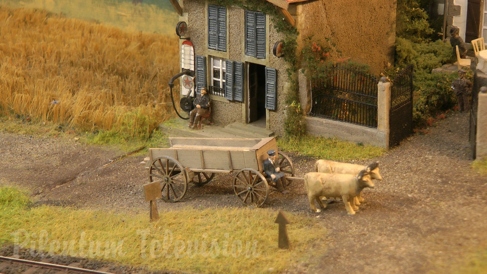 Model Railway Masterpiece Deceptively Real Old Tramway of France